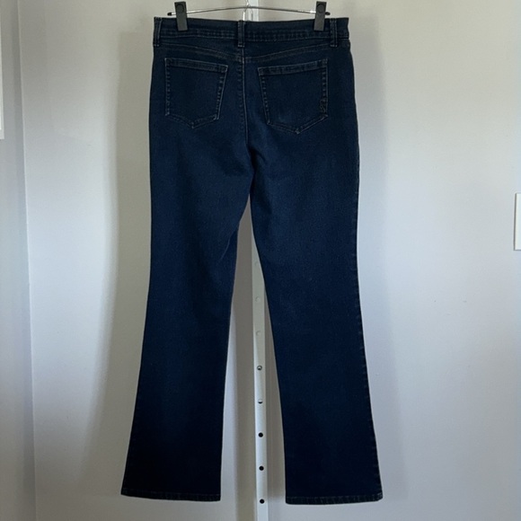 Style & Co. Boot Leg Jeans Size 10 - Picture 5 of 7
